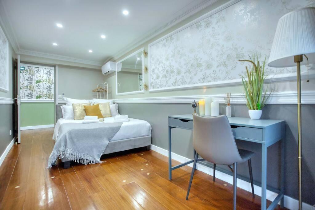 شقة Le Nid Parisien Triplex Cosy Et Chaleureux المظهر الخارجي الصورة