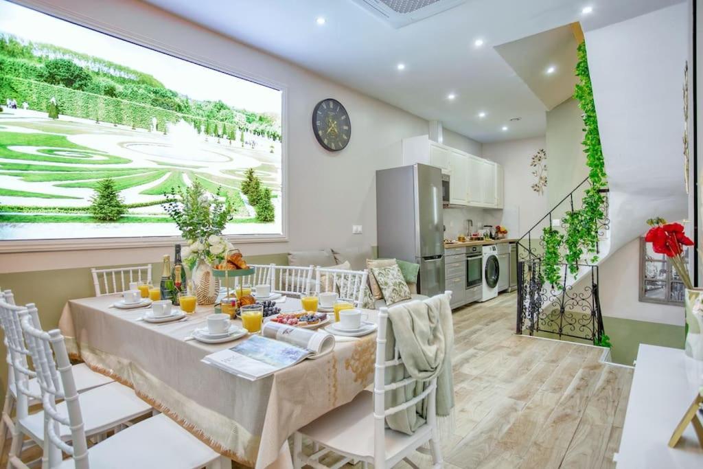 شقة Le Nid Parisien Triplex Cosy Et Chaleureux المظهر الخارجي الصورة