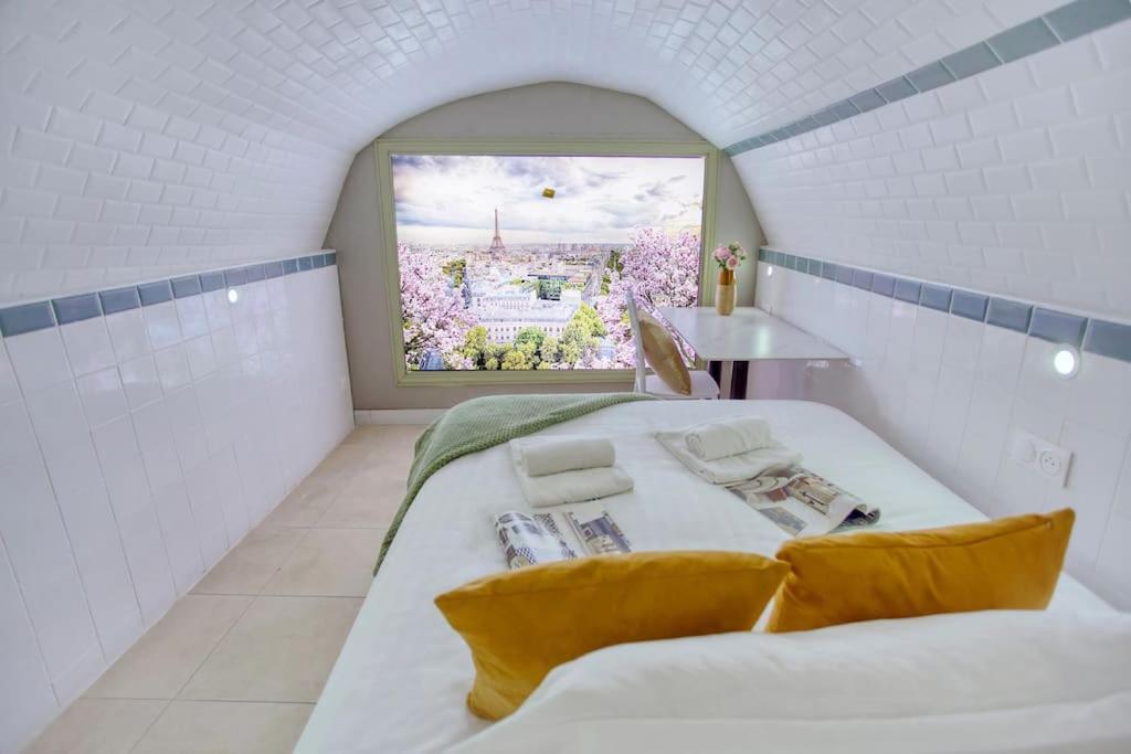 شقة Le Nid Parisien Triplex Cosy Et Chaleureux المظهر الخارجي الصورة