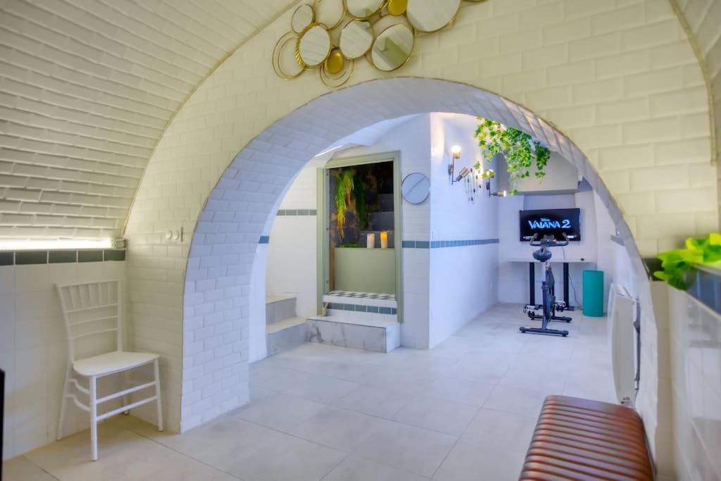 شقة Le Nid Parisien Triplex Cosy Et Chaleureux المظهر الخارجي الصورة