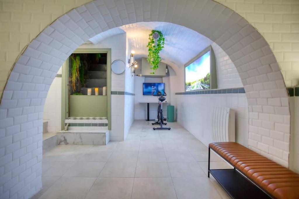 شقة Le Nid Parisien Triplex Cosy Et Chaleureux المظهر الخارجي الصورة