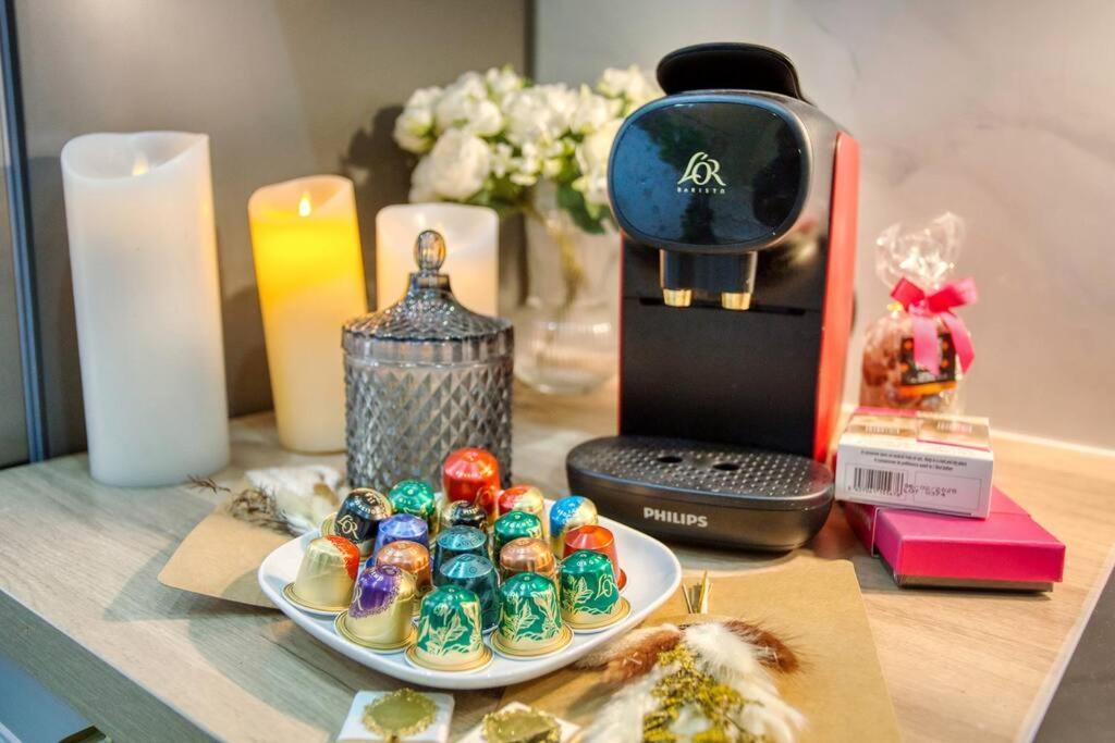 شقة Le Nid Parisien Triplex Cosy Et Chaleureux المظهر الخارجي الصورة