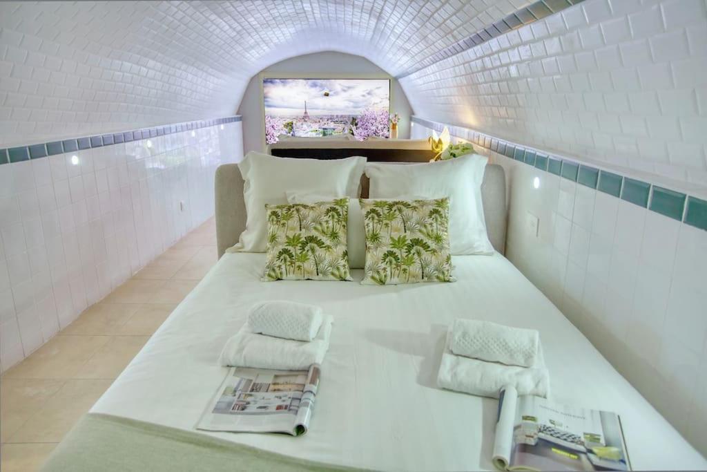 شقة Le Nid Parisien Triplex Cosy Et Chaleureux المظهر الخارجي الصورة