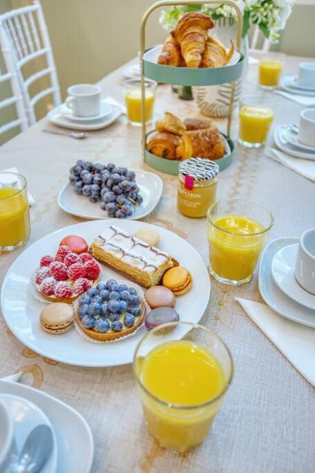 شقة Le Nid Parisien Triplex Cosy Et Chaleureux المظهر الخارجي الصورة